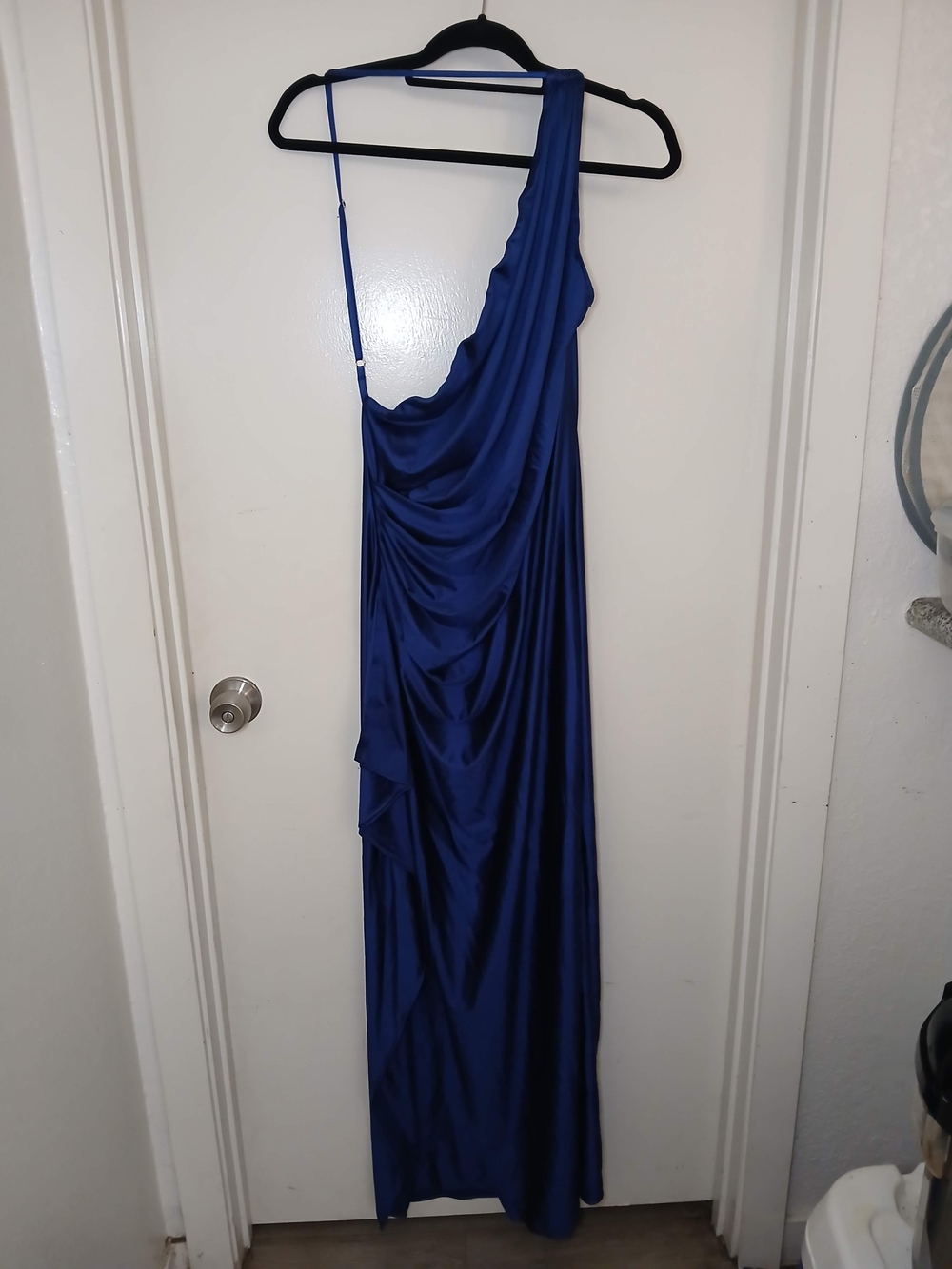 One-Shoulder Royal Blue Satin Evening Gown